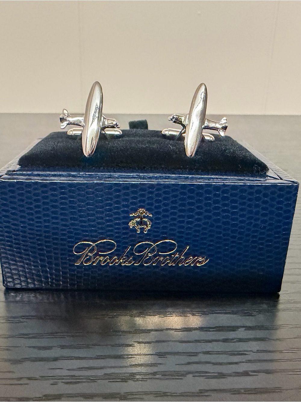 Brooks Brothers Silver Airplane Cufflinks on Navy Box